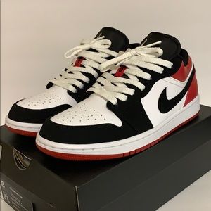 Air Jordan 1 low black white red men size 8